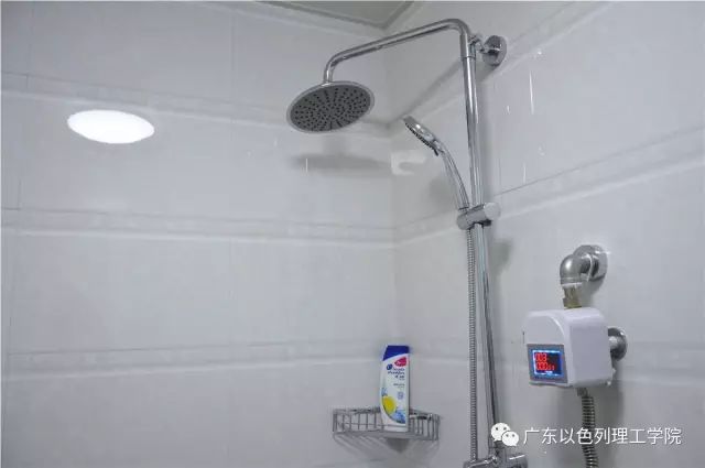 在广东读书上学是一种什么体验？真的太太太太太太...好吃了休闲区蓝鸢梦想 - Www.slyday.coM