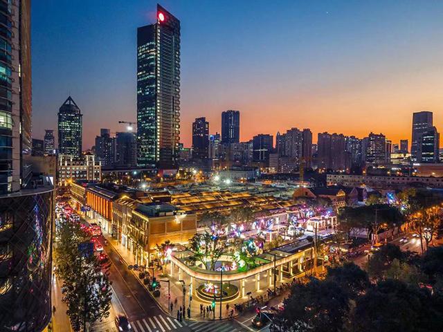 今潮8弄夜景俯瞰。上海虹口 图