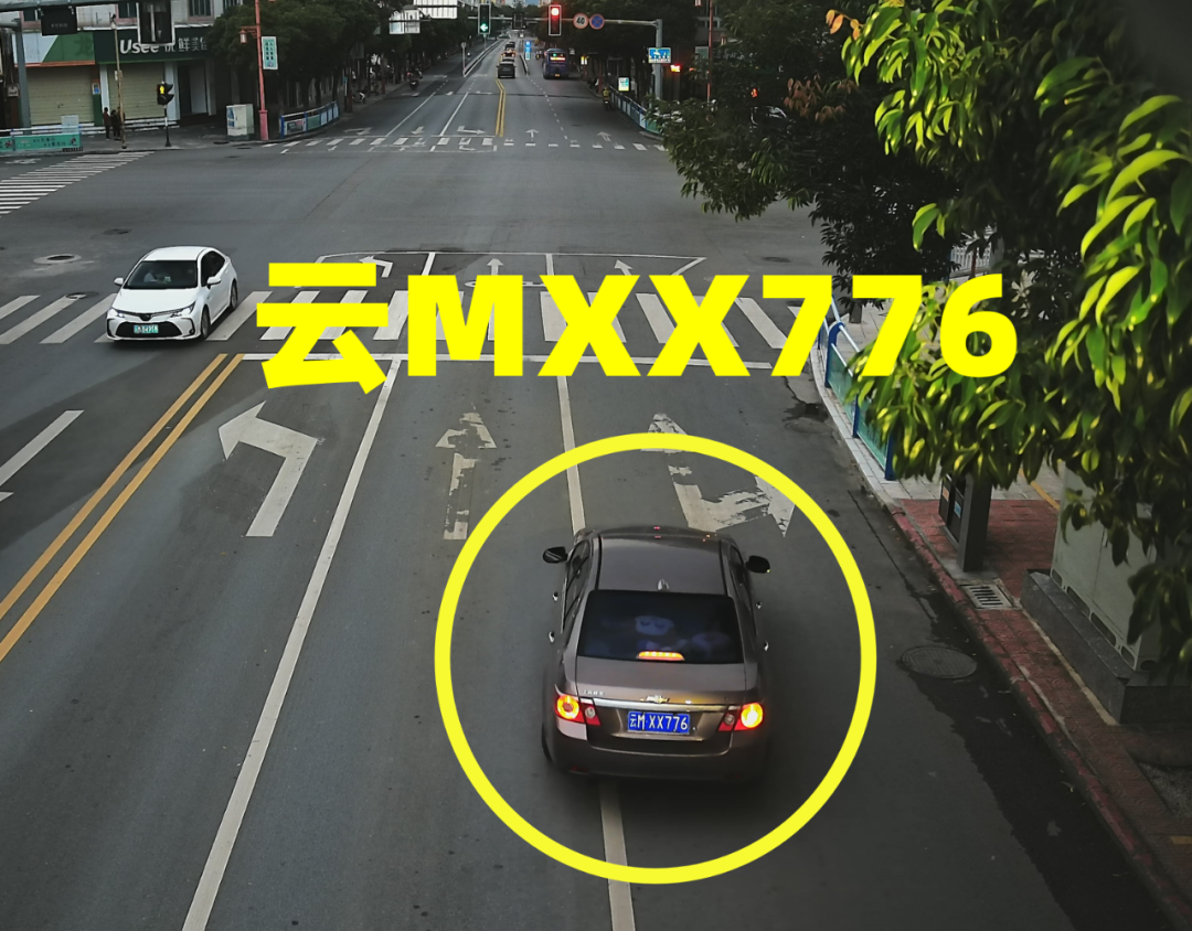 又双叒......有驾驶人压实线了！看看你上榜没休闲区蓝鸢梦想 - Www.slyday.coM