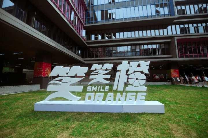 杭州四年级男生被困电梯，上演“教科书式”自救，就因为参加过这个特训营休闲区蓝鸢梦想 - Www.slyday.coM