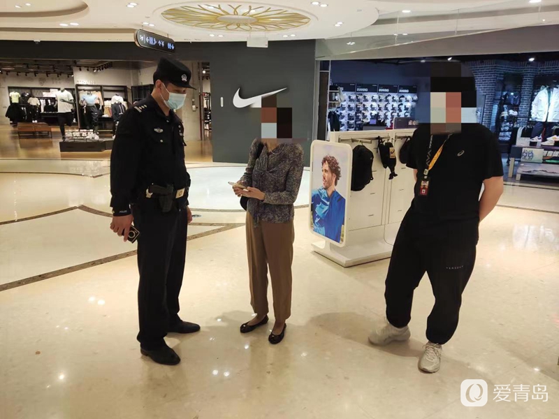 女子大意丢失手机，崂山民警帮助寻回休闲区蓝鸢梦想 - Www.slyday.coM