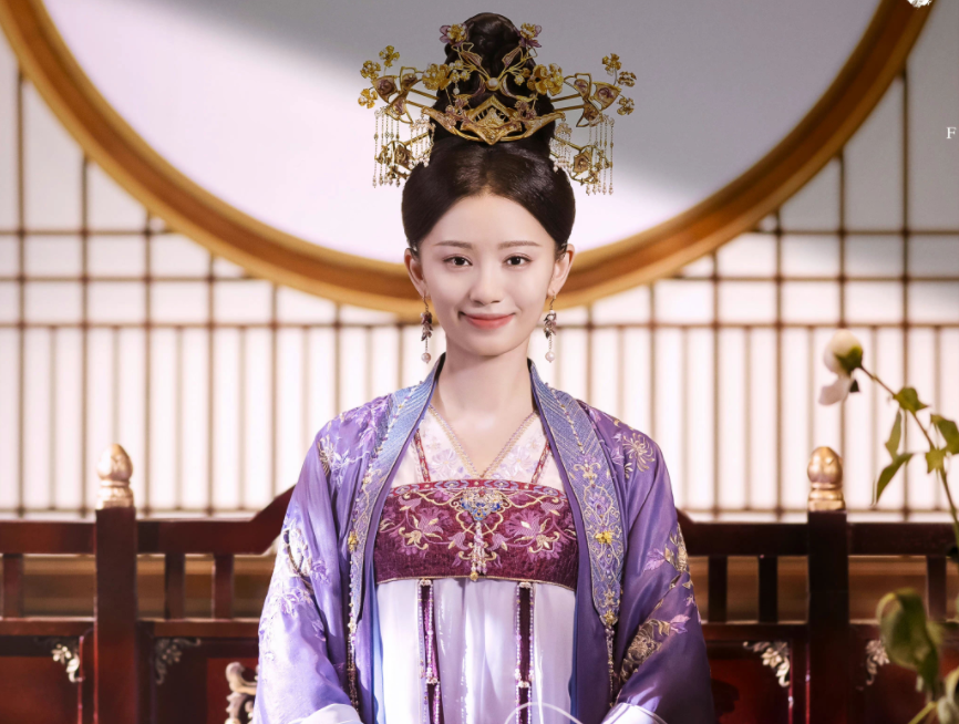 《长相思》晒剧照，但凡杨紫长得拉垮一点，都架不住女配们的颜值休闲区蓝鸢梦想 - Www.slyday.coM