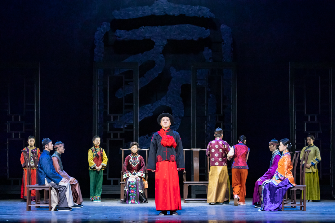 经典再登台,话剧《家》首演大获成功__财经头条