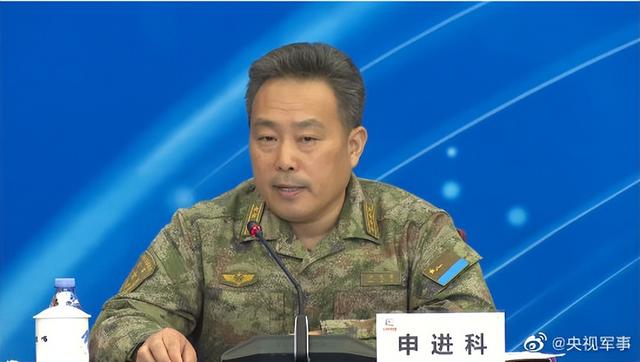 空军新闻发言人：运油20可以给空军“三剑客”空中加油休闲区蓝鸢梦想 - Www.slyday.coM