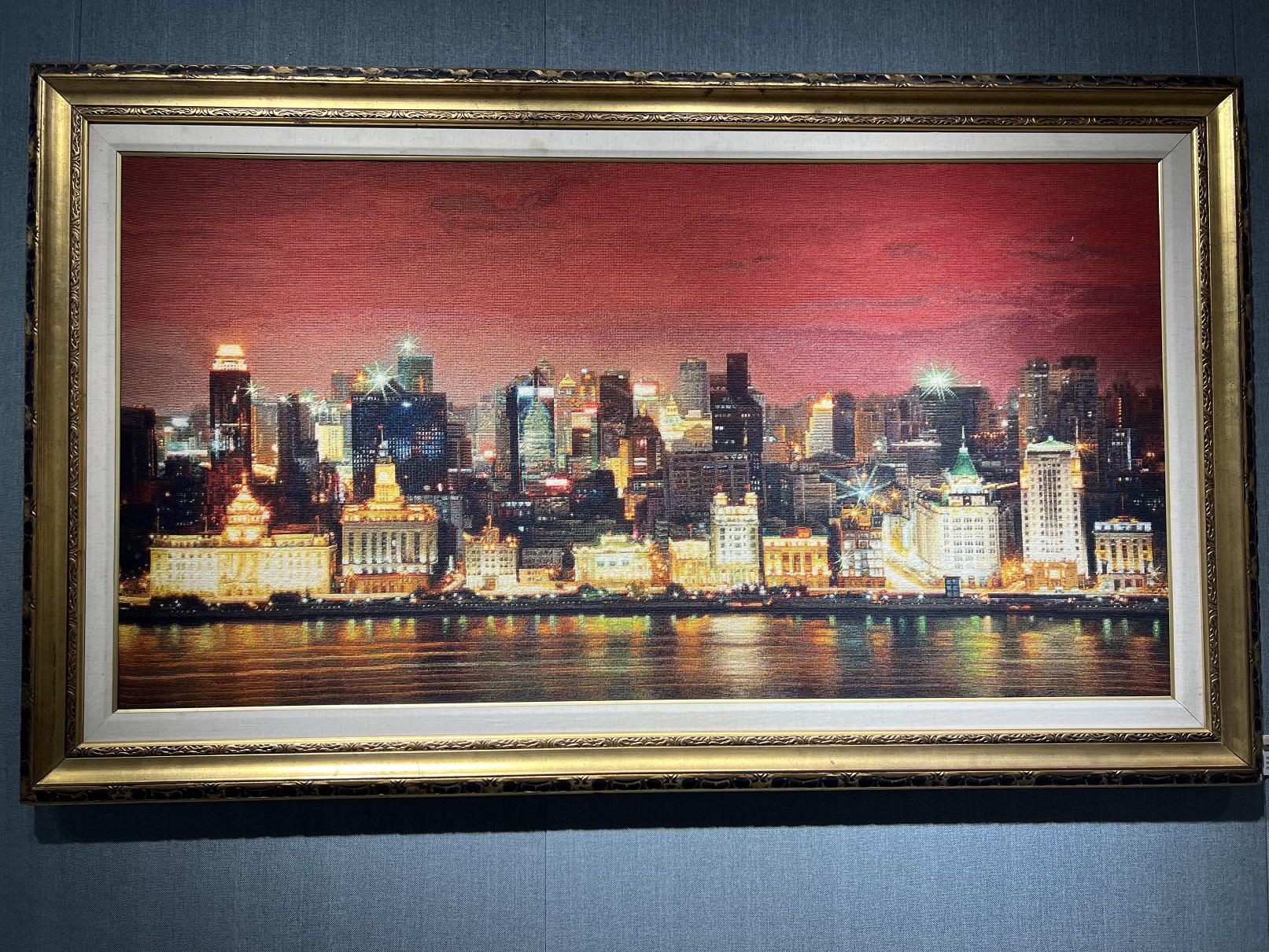 一幅黑白肖像中有3000多种颜色上海绒绣有多美