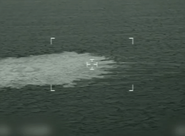 泄露海面航拍 图源：丹麦国防网站