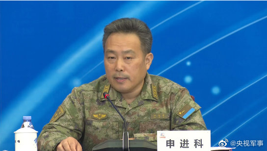 空军新闻发言人：运油休闲区蓝鸢梦想 - Www.slyday.coM