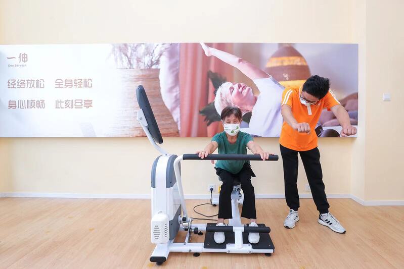 老年人锻炼的“四大金刚”，亮相青浦区首家长者运动健康之家