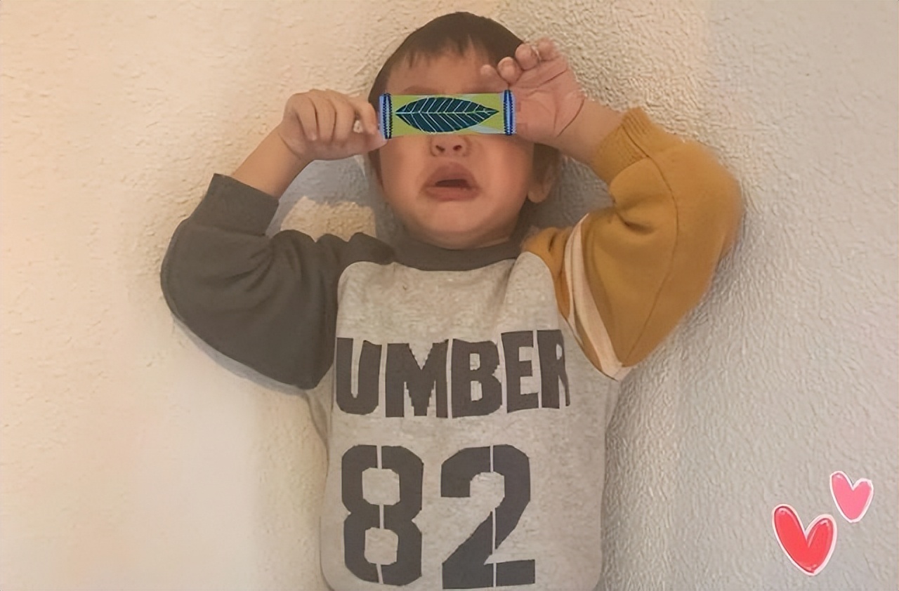 宝宝咬人、打人时，家长的态度影响娃的未来，明智的父母会这样做休闲区蓝鸢梦想 - Www.slyday.coM