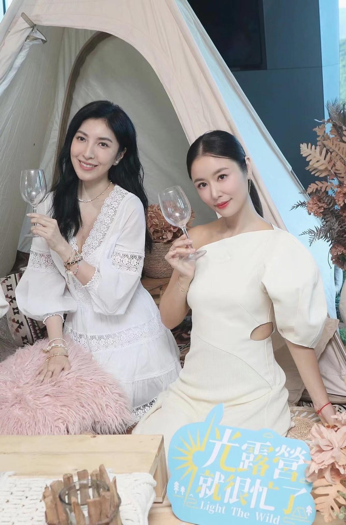 林心如新造型也太美了吧!穿白色连衣裙亮相发布会,装扮封神休闲区蓝鸢梦想 - Www.slyday.coM 林心如新造型也太美了吧!穿白色连衣裙亮相发布会,装扮封神休闲区蓝鸢梦想 - Www.slyday.coM