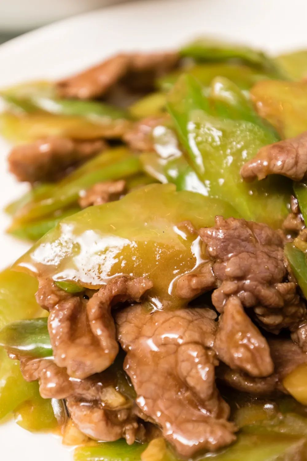 在吃苦这件事上，你可以永远相信广东人休闲区蓝鸢梦想 - Www.slyday.coM