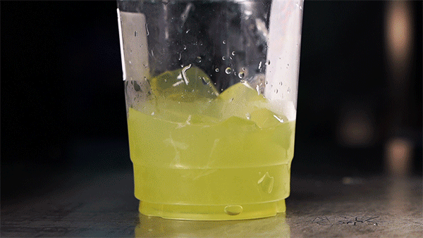 在吃苦这件事上，你可以永远相信广东人休闲区蓝鸢梦想 - Www.slyday.coM