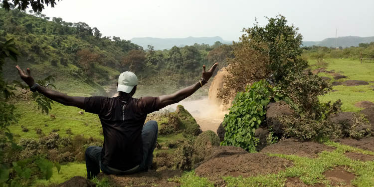 世界上最长的徒步路线，走完你就是第一人休闲区蓝鸢梦想 - Www.slyday.coM