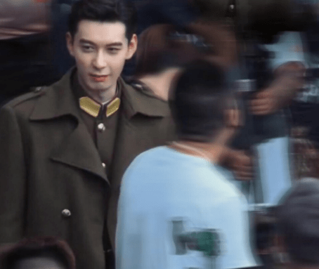 滤镜加p图，这些男星被吹成了“神颜”休闲区蓝鸢梦想 - Www.slyday.coM