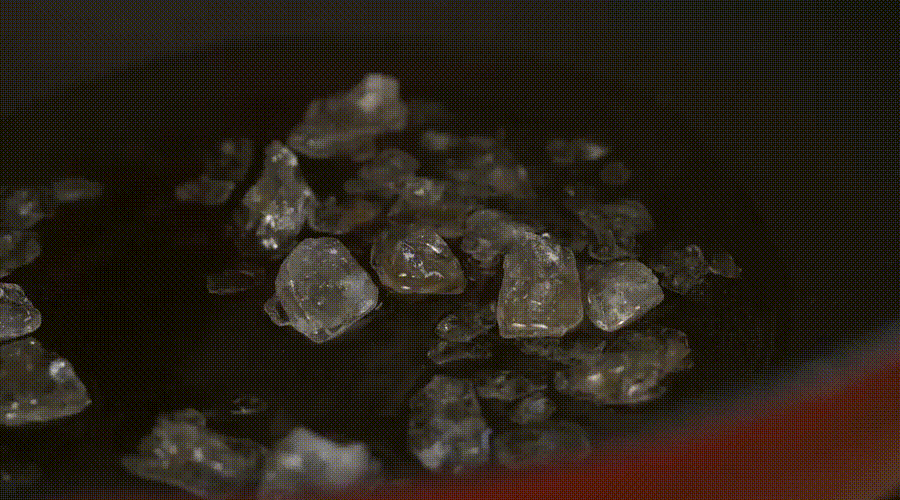 在吃苦这件事上，你可以永远相信广东人休闲区蓝鸢梦想 - Www.slyday.coM