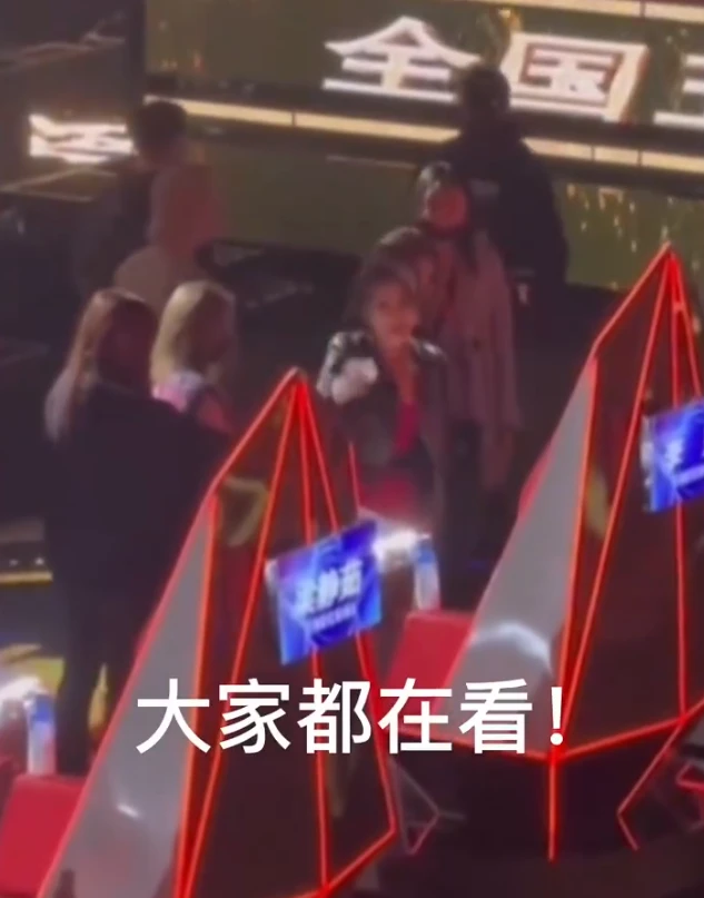 李玟录制好声音现场发飙怒怼导演，本人回应：经过沟通误会已解除休闲区蓝鸢梦想 - Www.slyday.coM