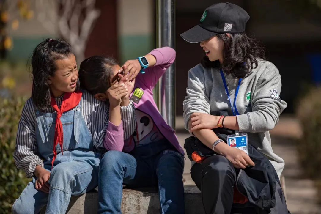 支教团为山区女童募集卫生巾:月经不需害怕,更不需羞耻|支教团_新浪