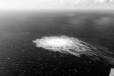 “北溪”管道泄漏点爆炸休闲区蓝鸢梦想 - Www.slyday.coM