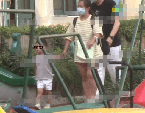 杨颖儿子帅气，赵丽颖儿子长得高，85花生的孩子基因优良！休闲区蓝鸢梦想 - Www.slyday.coM