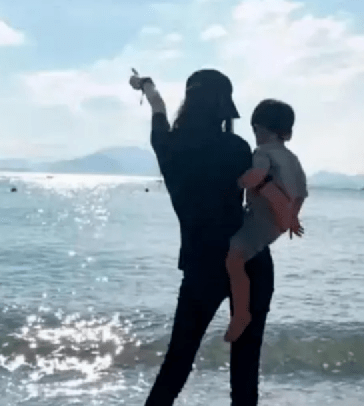 杨颖儿子帅气，赵丽颖儿子长得高，85花生的孩子基因优良！休闲区蓝鸢梦想 - Www.slyday.coM