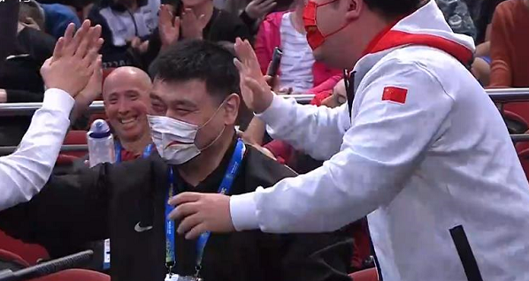 全国第一！中国女篮挺进世界杯决赛，收视率破3.4，姚明喜笑颜开休闲区蓝鸢梦想 - Www.slyday.coM