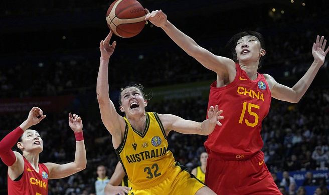 全国第一！中国女篮挺进世界杯决赛，收视率破3.4，姚明喜笑颜开休闲区蓝鸢梦想 - Www.slyday.coM