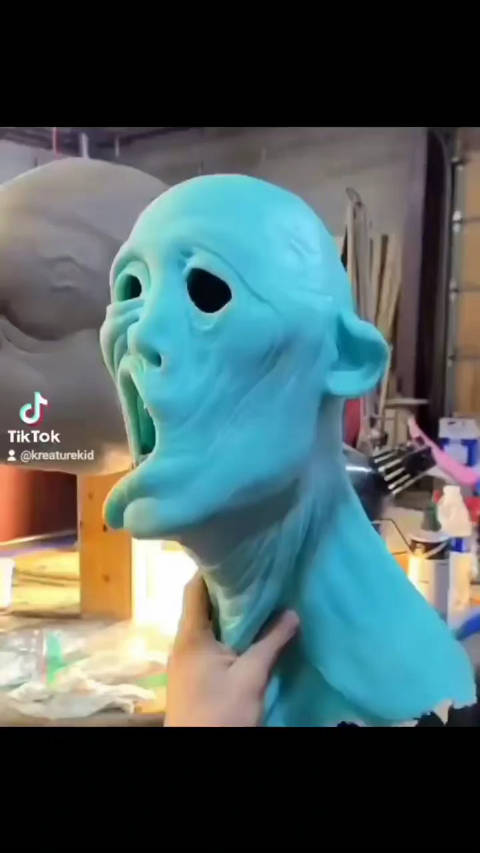 食尸鬼头套 ：Adam Dougherty_新浪新闻