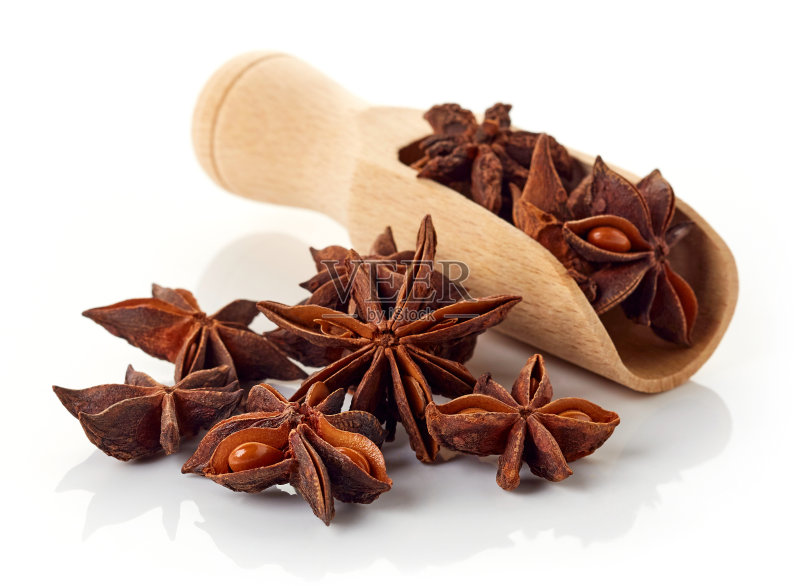 原来八角也有假的,假八角有剧毒,教你3招,买香料八角不被骗休闲区蓝鸢梦想 - Www.slyday.coM 原来八角也有假的,假八角有剧毒,教你3招,买香料八角不被骗休闲区蓝鸢梦想 - Www.slyday.coM