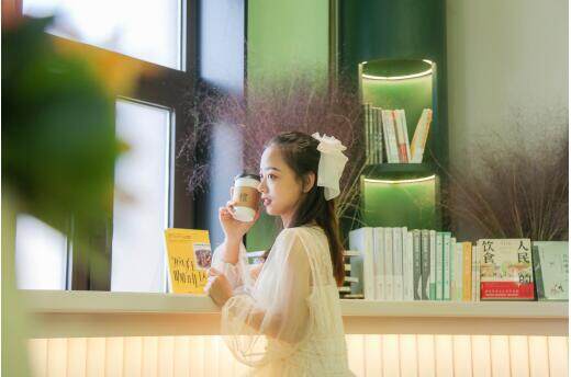 尼山圣境“十一”攻略，云中花海、尼山书屋氛围感拉满！休闲区蓝鸢梦想 - Www.slyday.coM