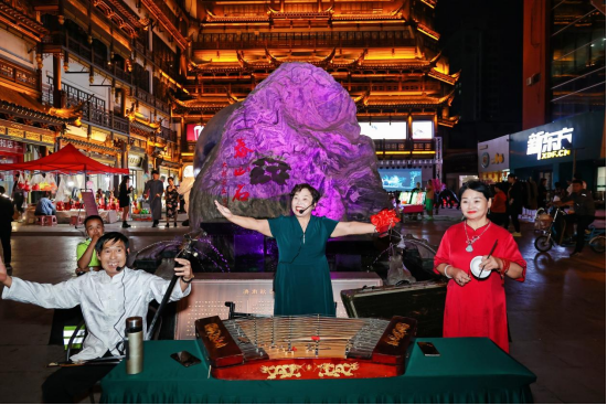 第七届中国鲁菜美食文化节 ▏沉浸式开埠秀 我为鲁菜打call休闲区蓝鸢梦想 - Www.slyday.coM