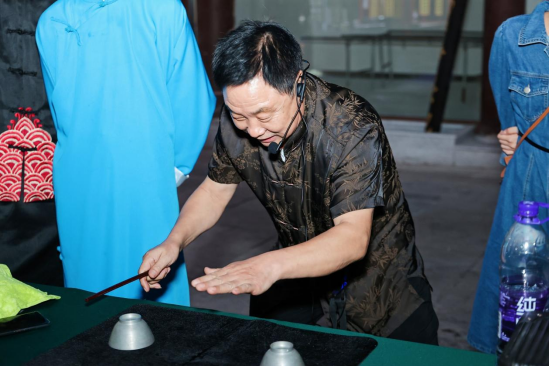 第七届中国鲁菜美食文化节 ▏沉浸式开埠秀 我为鲁菜打call休闲区蓝鸢梦想 - Www.slyday.coM