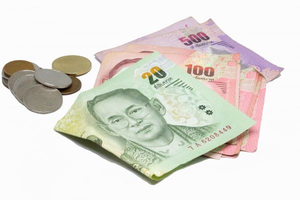 泰铢资料图.(视觉中国)