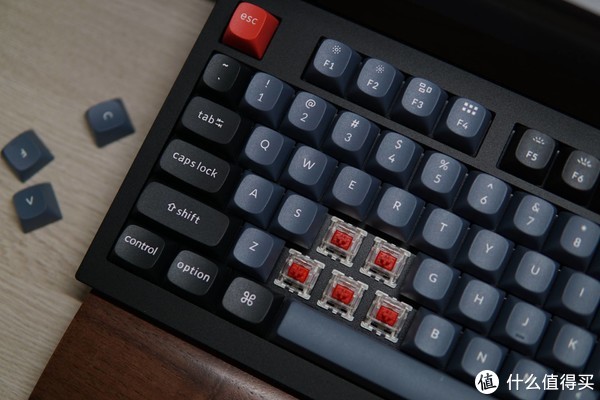 京造键盘的源头工厂找到了，我的第二把渴创机械键盘，最新款客制化Q5尝鲜休闲区蓝鸢梦想 - Www.slyday.coM