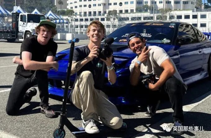 苹果副总裁因侮辱女性的下流言论引发众怒，秒被开除扫地出门！休闲区蓝鸢梦想 - Www.slyday.coM