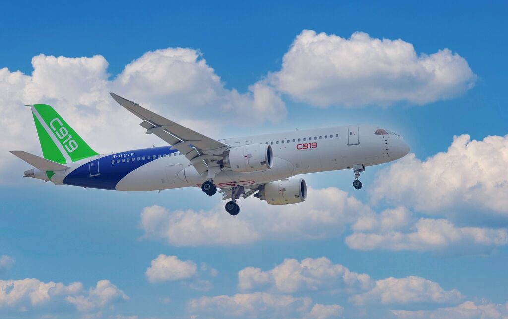 C919大型客机获颁型号合格证，将于2022年底交付首架飞机休闲区蓝鸢梦想 - Www.slyday.coM