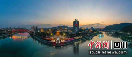 国庆假期哪里玩？蜀南文旅带你宜宾“玩刺激 看两海”休闲区蓝鸢梦想 - Www.slyday.coM