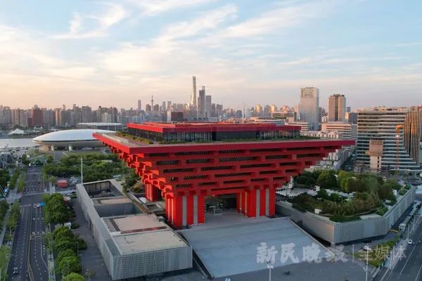 浦东新区区委书记朱芝松：浦东，中国式现代化的生动写照休闲区蓝鸢梦想 - Www.slyday.coM