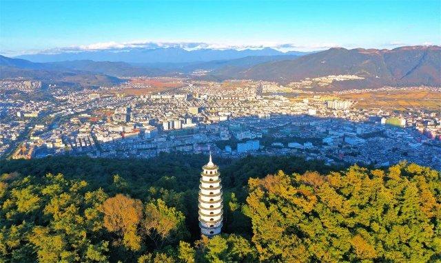 金秋的腾冲有多美？一组美图带你感受→休闲区蓝鸢梦想 - Www.slyday.coM