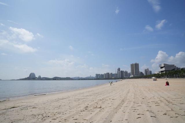 珠海海天公园修复段沙滩向市民开放|珠海市_新浪新闻