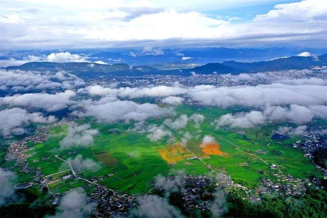 金秋的腾冲有多美？一组美图带你感受→休闲区蓝鸢梦想 - Www.slyday.coM