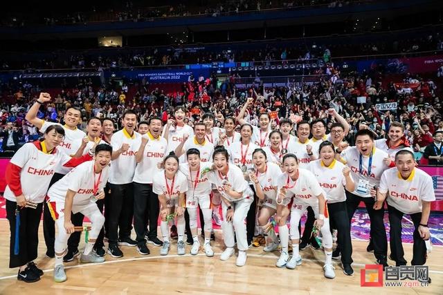 热烈祝贺中国女篮获2022年世界杯亚军！韩旭入选赛事最佳阵容，李梦获1/4决赛单场MVP休闲区蓝鸢梦想 - Www.slyday.coM