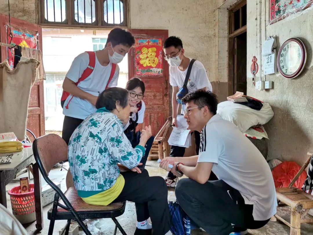 青春告白祖国｜江西科技学院：以青春之志与祖国同行、与时代共鸣休闲区蓝鸢梦想 - Www.slyday.coM