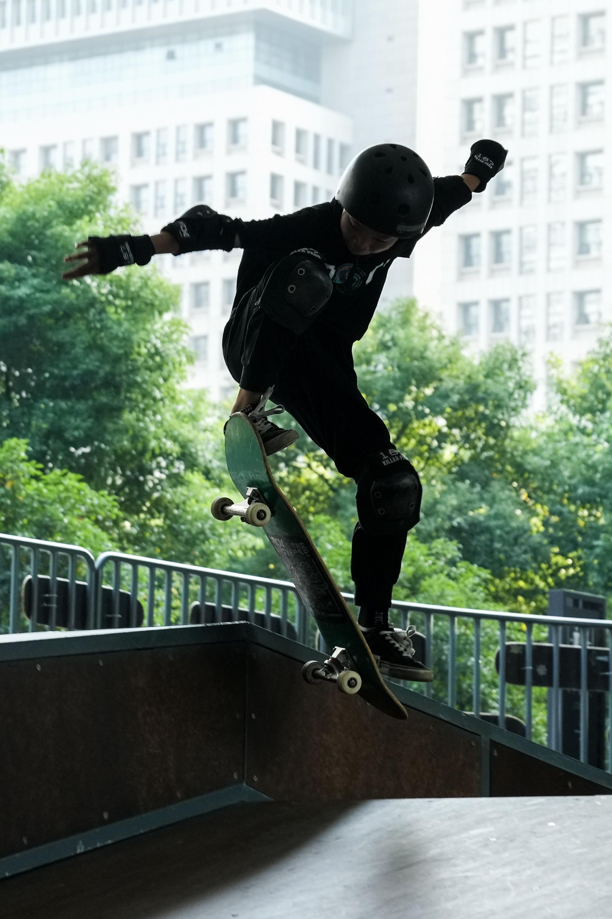 全民健身——趣味滑板 乐享假期|李博_新浪新闻