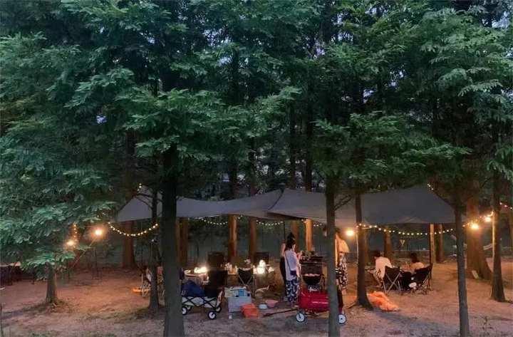国庆七天浪｜第四浪：“营”在假期！来看我们的露营分层推荐休闲区蓝鸢梦想 - Www.slyday.coM