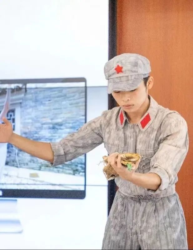 青春告白祖国｜江西科技学院：以青春之志与祖国同行、与时代共鸣休闲区蓝鸢梦想 - Www.slyday.coM