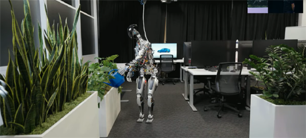 特斯拉2022年AI日活动开启：人形机器人擎天柱亮相 预计每台2万美元休闲区蓝鸢梦想 - Www.slyday.coM