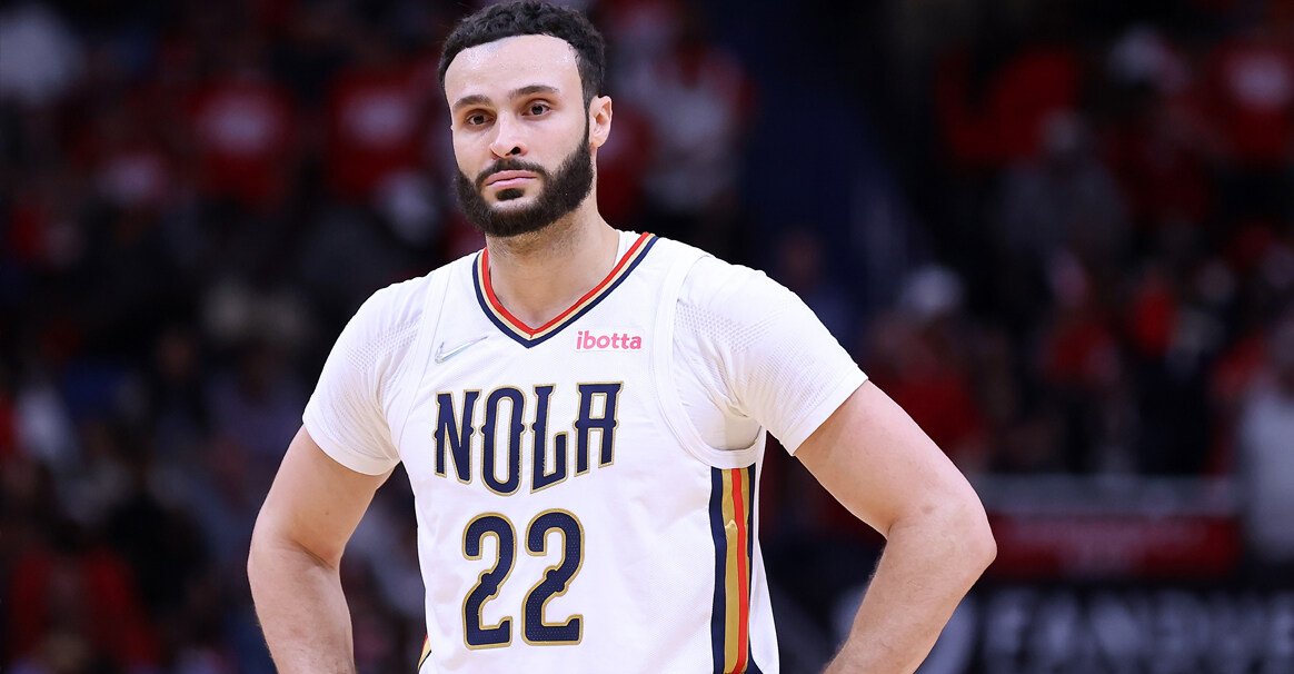 小南斯与鹈鹕达成两年2160万美元续约合同|鹈鹕|小南斯|nba_新浪新闻