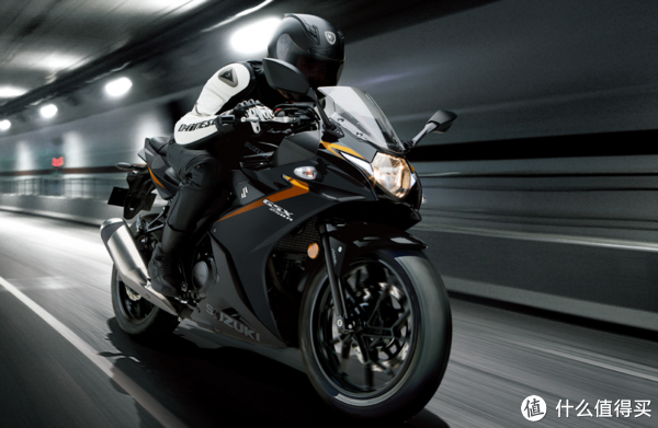 现象级产品摩托豪爵铃木gsx250r