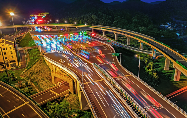 史上最早寒潮预警！骤降10℃！4日起，舟山将迎来断崖式降温……休闲区蓝鸢梦想 - Www.slyday.coM