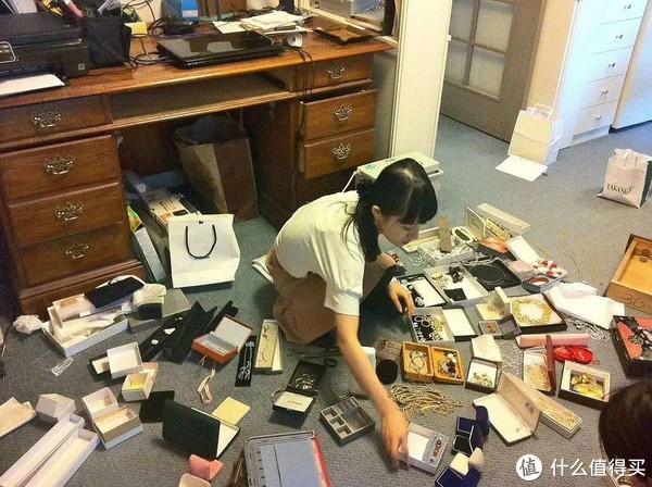 看过无数“凌乱的家”,我窥见了许多家庭的4个通病,个个糟心|生活|厨房|砧板|坏习惯|锅底_新浪新闻